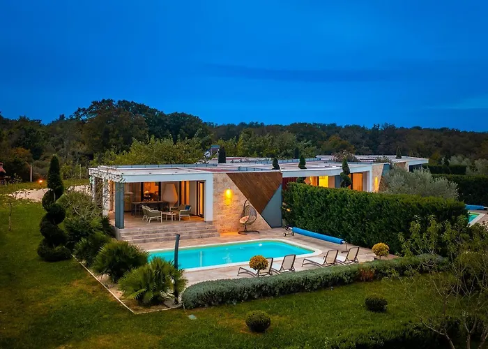 Вилла Royal Four